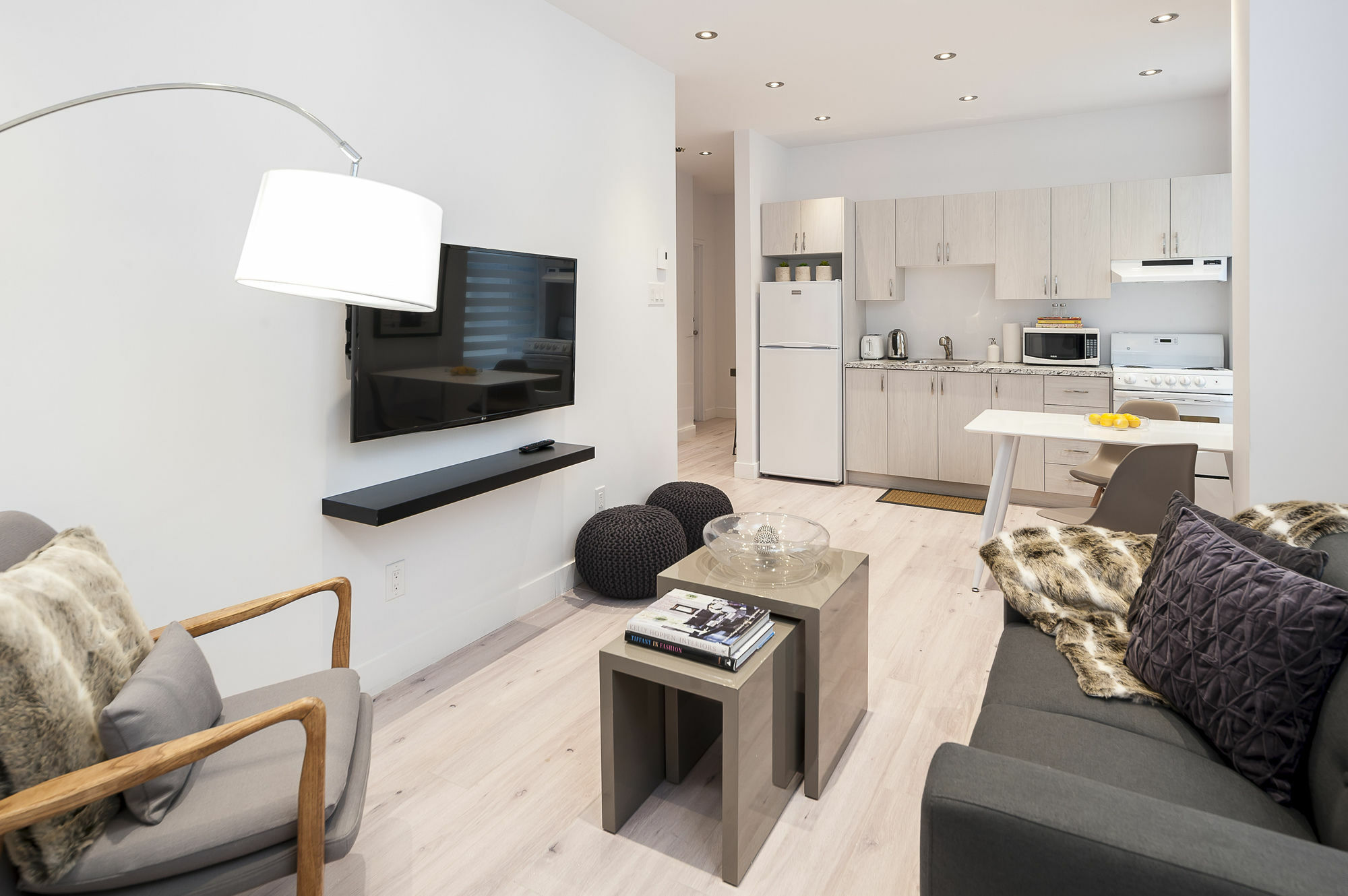 Stanley Court Apartments By Simplissimmo Монреал Екстериор снимка